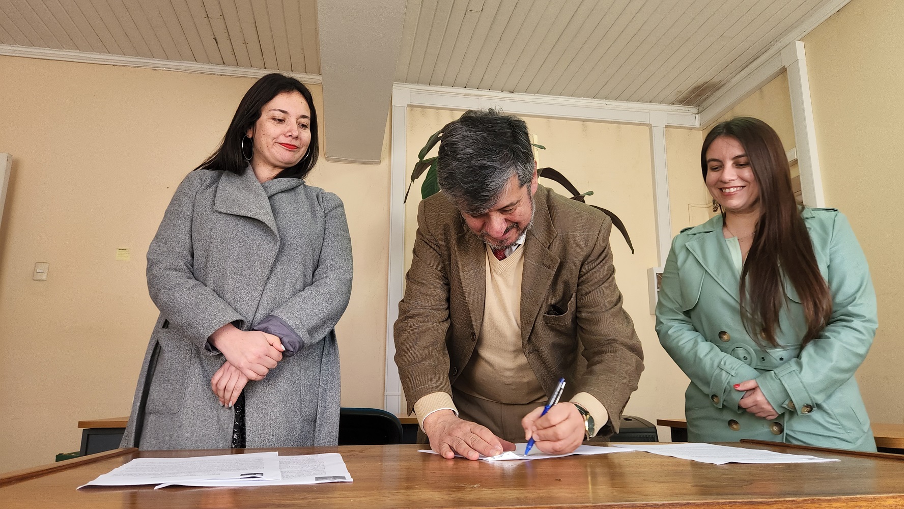 Convenio acercará atención de la Oficina de Defensa Laboral de la CAJ Biobío hacia Santa Juana